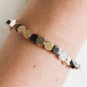 Tricolor Cultured Coin Stretch Bracelet